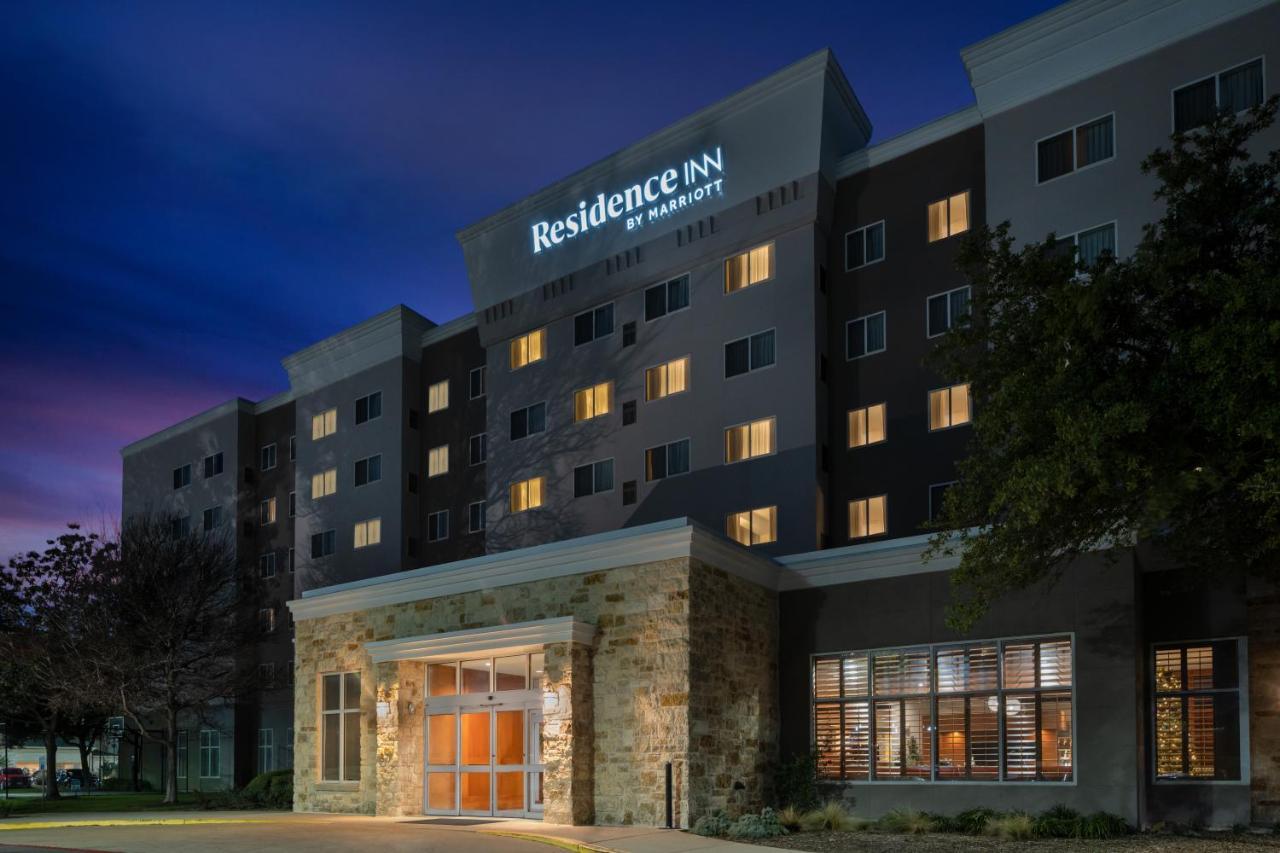 Residence Inn By Marriott San Antonio Six Flags At The Rim Exteriér fotografie
