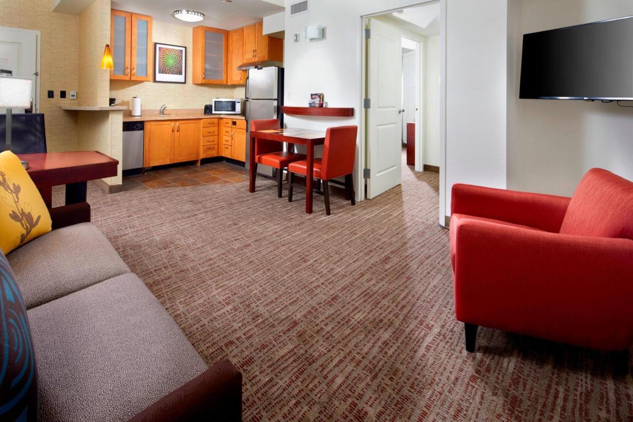 Residence Inn By Marriott San Antonio Six Flags At The Rim Exteriér fotografie